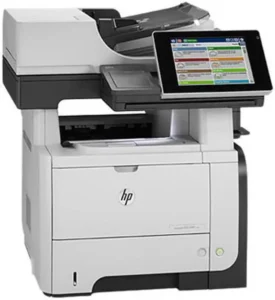 HP LaserJet Enterprise flow M525c - מבט אלכסוני 3 (מקור: Newegg, רשומת המוצר המדויקת CF118A)