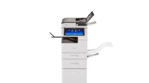 Ricoh MP 305+SPF - מבט קדמי עם פינישר (מקור: Ricoh CDN רשמי)