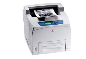 Xerox Phaser 4500N - מבט קדמי-אלכסוני (מקור: PrinterDash, דגם N מאומת)