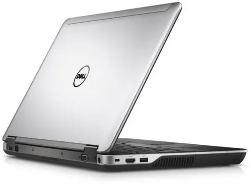 Dell Latitude E6540 מחודש - זווית אחורית