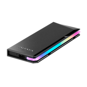 ADATA EC700G - חיבור USB-C ותאורת RGB