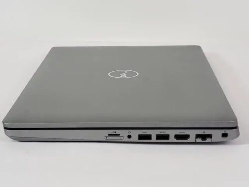 Dell Latitude 5510 - מבט אחורי סגור וחיבורים