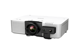 מקרן Epson EB-L690U זווית צד עם חיישן מצלמה