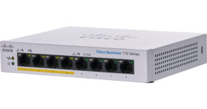 Cisco Business CBS110-8PP-D - מבט בזווית על המתג עם 8 יציאות Gigabit ו-4 יציאות PoE מסומנות בצהוב