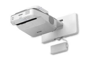 מקרן Epson EB-695Wi אינטראקטיבי מבט מזווית עם מודול מגע אצבע