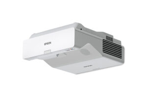 מקרן Epson EB-770Fi מבט מזווית