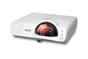 מקרן Epson EB-L210SW מבט בזווית שלושת רבעי