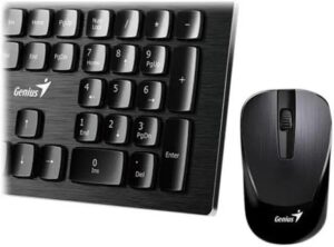 Genius SlimStar 8008 - תקריב מקשי המספרים והעכבר