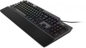 Lenovo Legion K500 RGB - מבט בזווית נגדית עם תאורת RGB מלאה