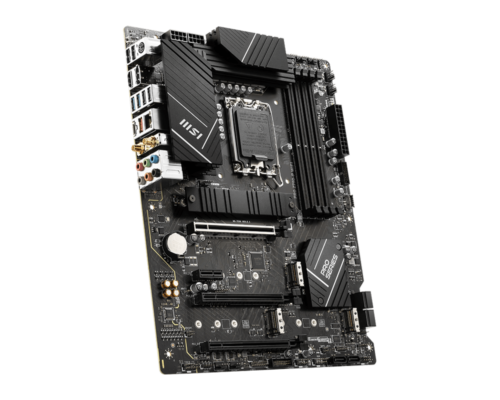 לוח אם MSI PRO Z790-P WIFI - זווית עם יציאות