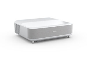 טלוויזיה חכמה בהקרנת לייזר EPSON EH-LS300 - זווית נגדית